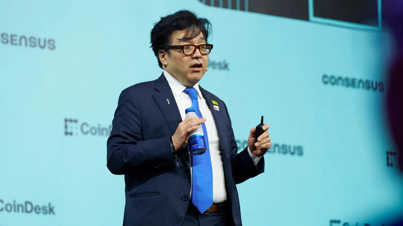 Bitmine Acquires $75M in ETH Amid Institutional Underweight Stance, Says Tom Lee